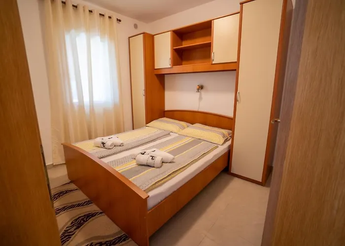 Pavic - Sapavac Apartment *