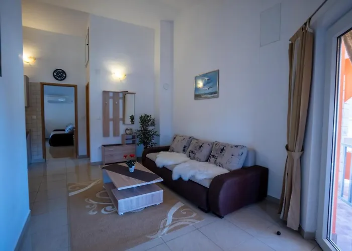 Pavic - Sapavac Apartment
