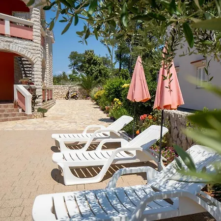 Pavić - Sapavac * Vir