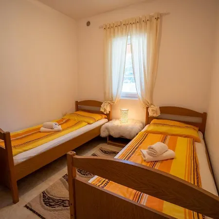 Apartament Pavić - Sapavac