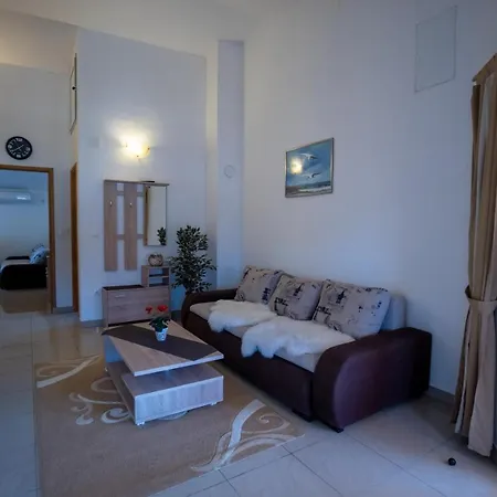 Pavic - Sapavac Apartment